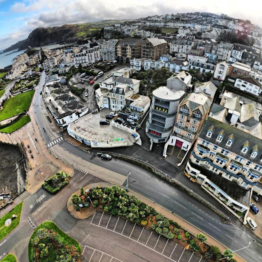 2 The View Apartments Ilfracombe - Seafront, Parking, Lift, Ev 외부 사진