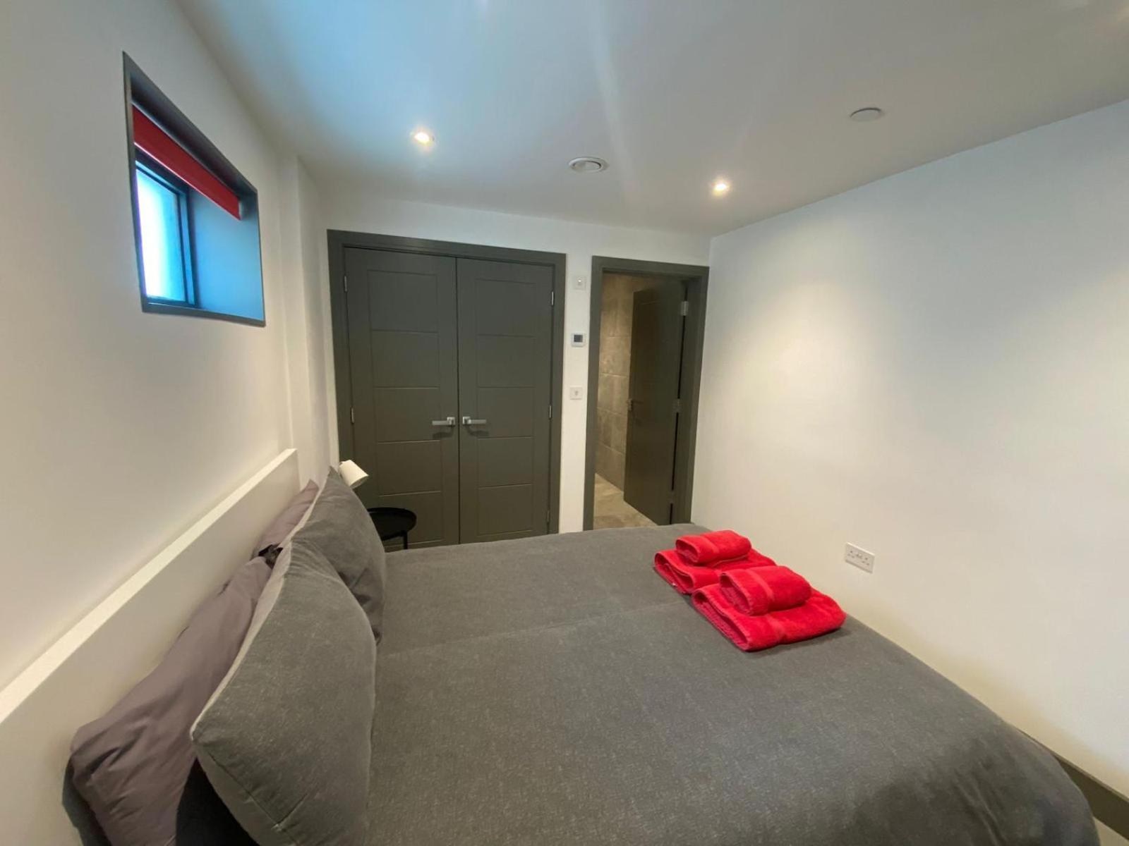 2 The View Apartments Ilfracombe - Seafront, Parking, Lift, Ev 외부 사진