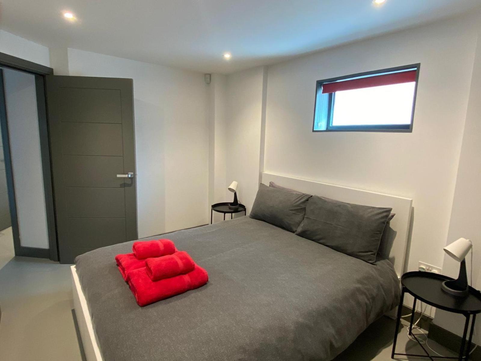2 The View Apartments Ilfracombe - Seafront, Parking, Lift, Ev 외부 사진